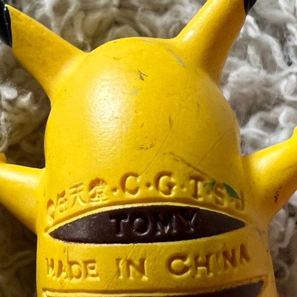 Tomy 1990’s Lot of 3 Pikachu Figurines | Pokemon Collectibles | Retro Toys - Picture 4 of 15